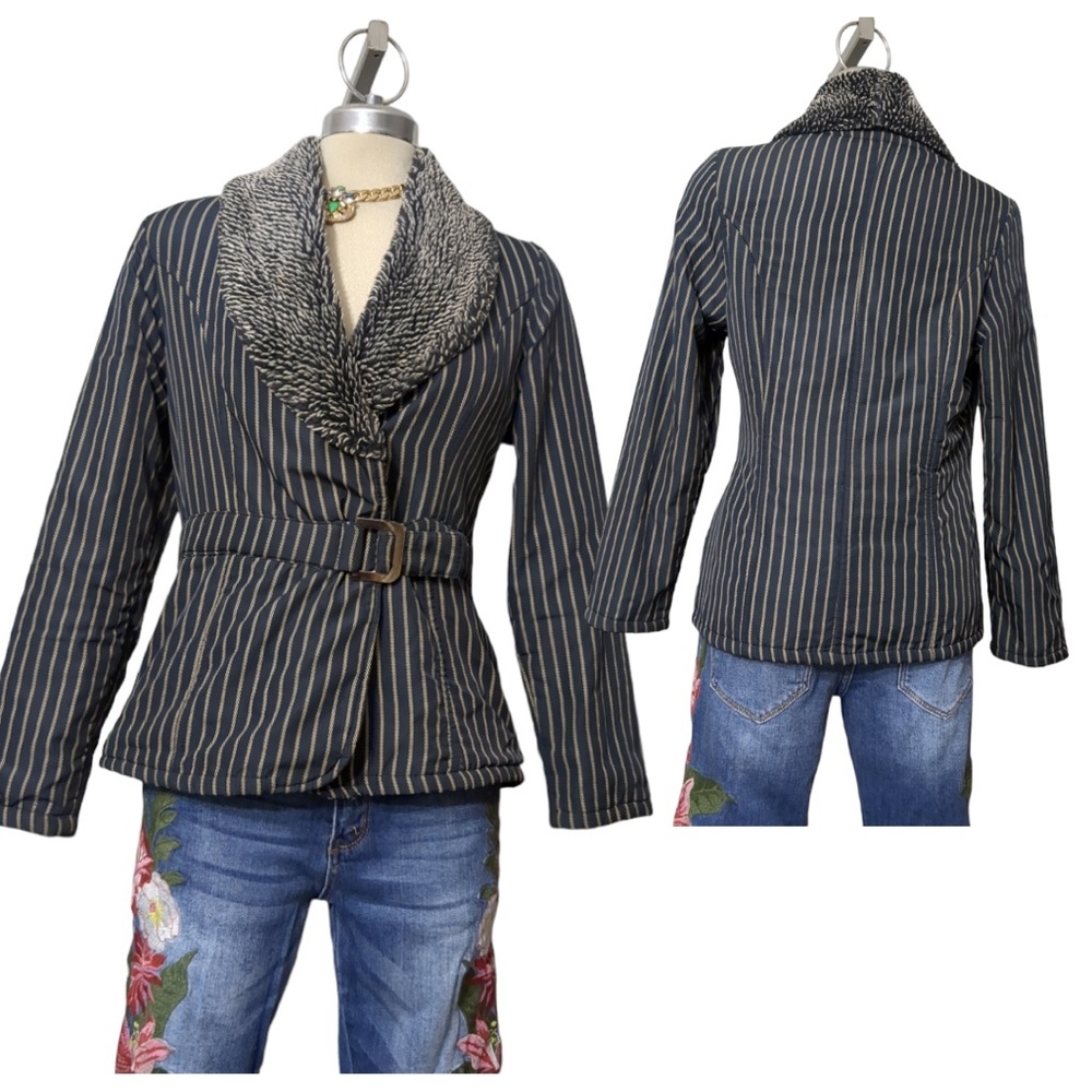 Q QIMENG   Blue and Grey Fur  Stripped Fur Collar Jackets Size M